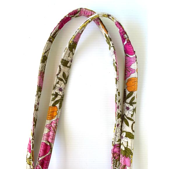 VERA BRADLEY Floral Tote with Coin Purse Wristlet Pink Orange Cottagecore Quilt - Picture 10 of 12